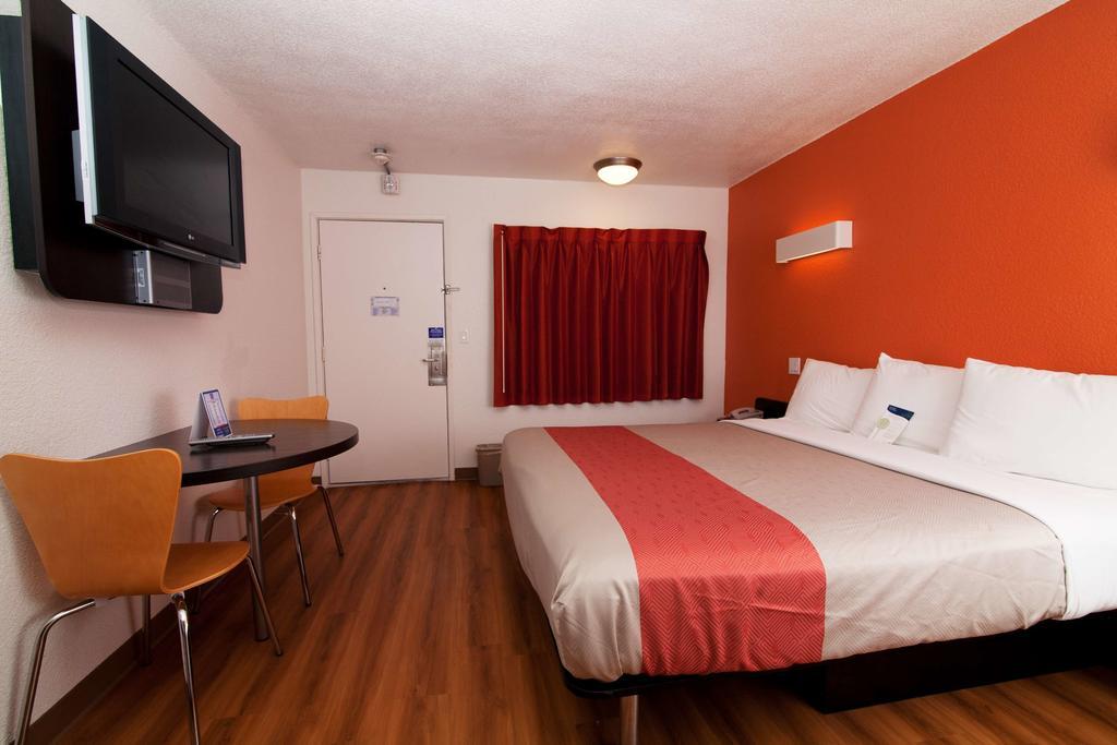 Motel 6-Bremerton, Wa Εξωτερικό φωτογραφία